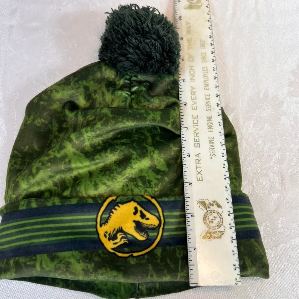Jurassic World Boys Beanie Winter Hat Youth One Size Green T-Rex